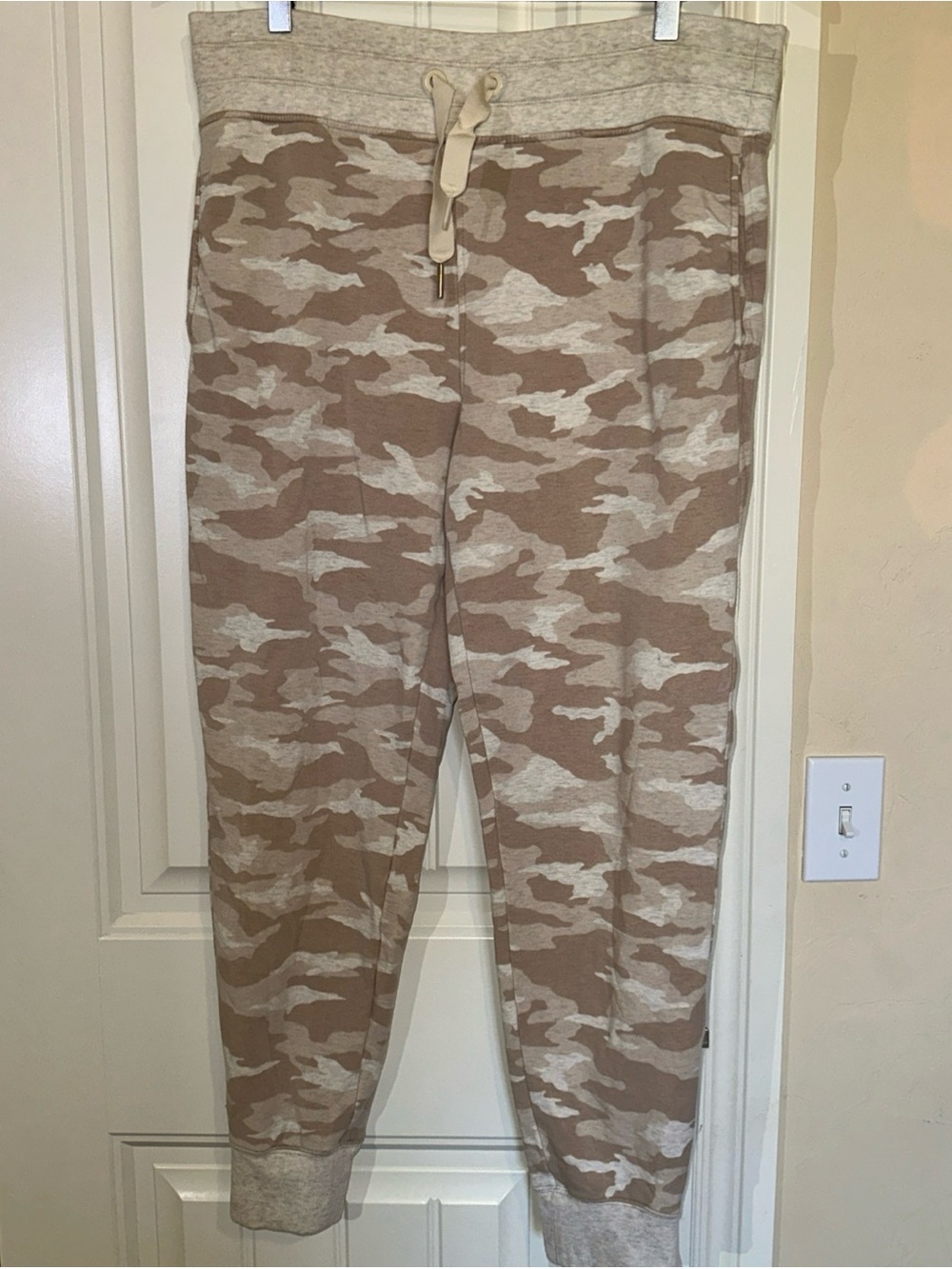 Athleta Balance Printed Jogger L